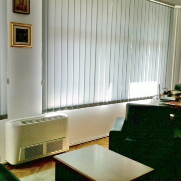 Instalacija grejanja i klimatizacije sa toplotnom pumpom u kancelarijama 